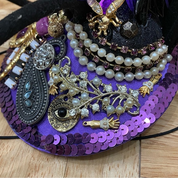 Customized Embellished Spider Fascinator Hat Halloween Costume Hat - Picture 13 of 16